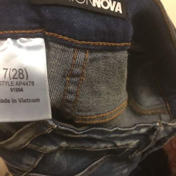 Fashion Nova Medium Wash High Waisted Destroyed Paint Splatter Skinny Jeans 7 - Picture 7 of 9